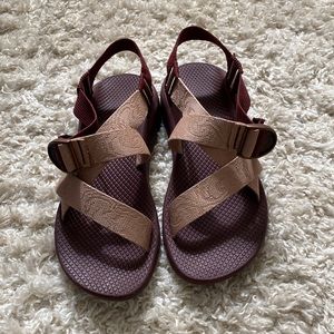 Size 10 mega z cloud chaco